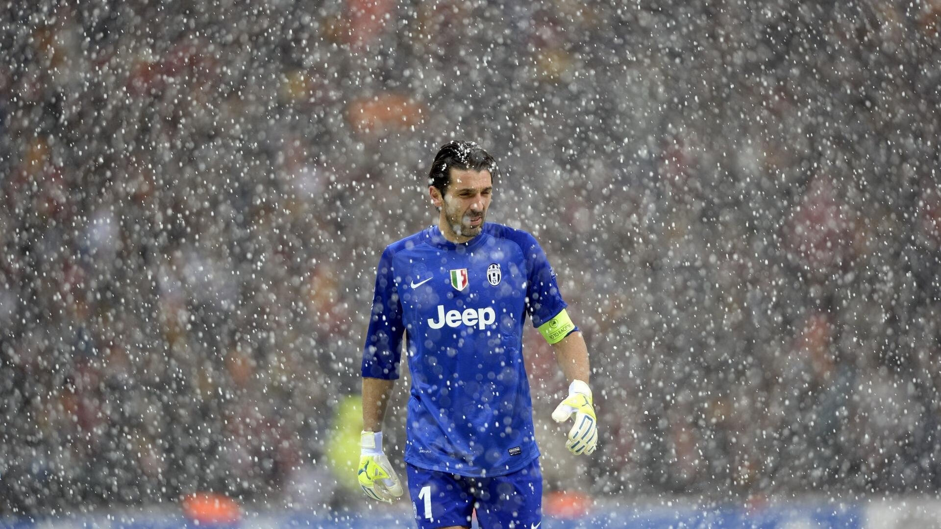 Jiuyou-隆戈：全黑队进攻的“秘密武器”，令对手胆寒的边锋